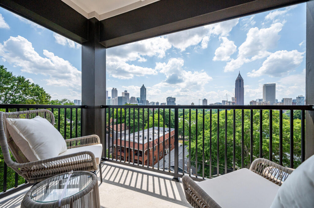 215 Piedmont Ave NE Atlanta GA-large-053-048-525parkwaydr20-1500x999-72dpi